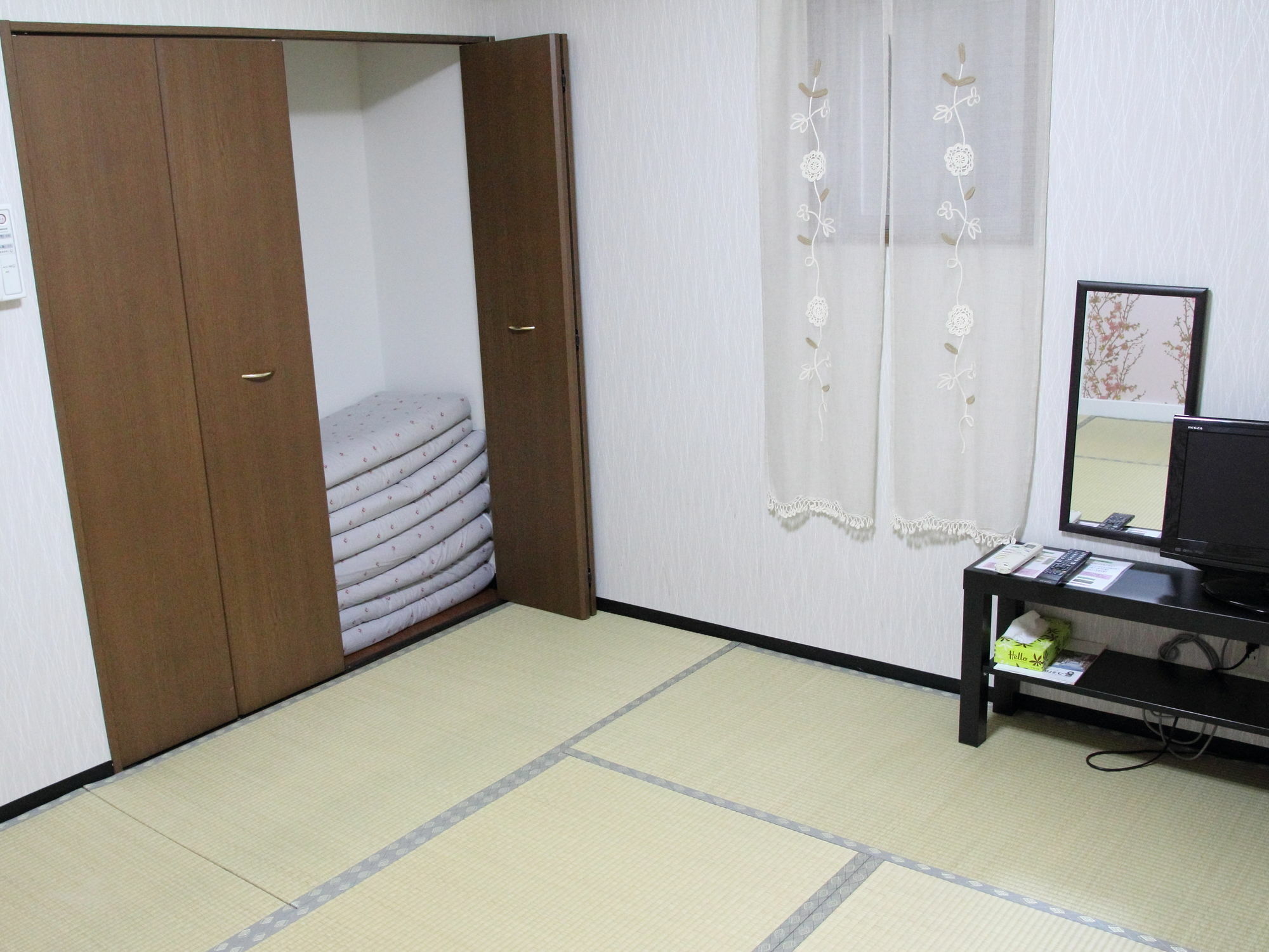Ryokan Sinsekai - Tourpalace Osaka Zewnętrze zdjęcie